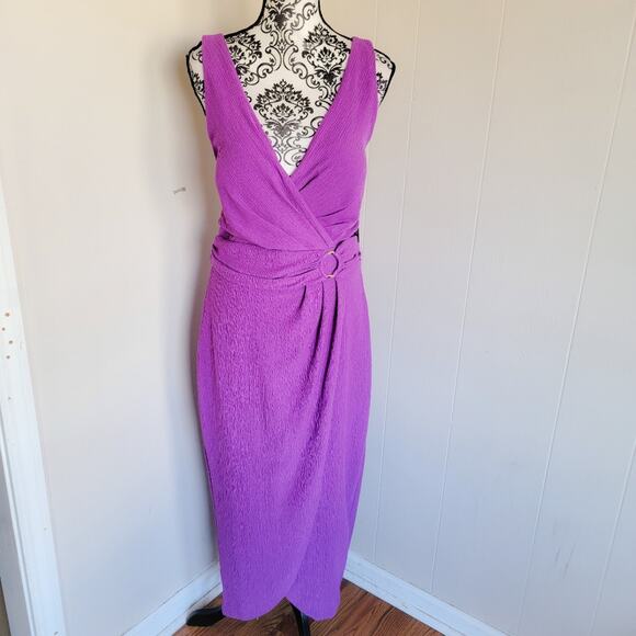 Guess Surplice Plunging Neckline Tulip Hem Midi Dress - Picture 2 of 5